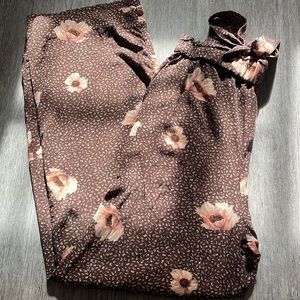 H&M flowy pants with elastic